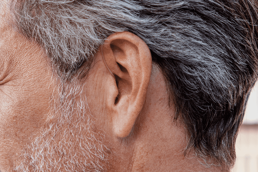 Oticon_More_miniRITE_R_C091SilverGrey_Profile_Earshot_PMA_8911_Original file